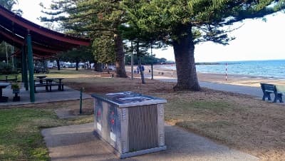 オーストラリアのビーチのBBQエリア