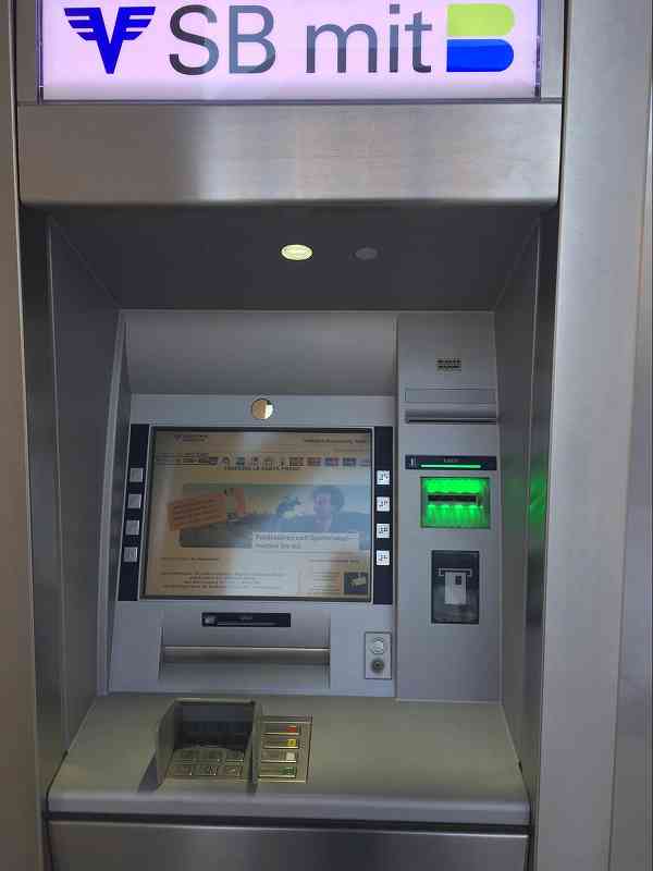 オーストリア ATM 機械