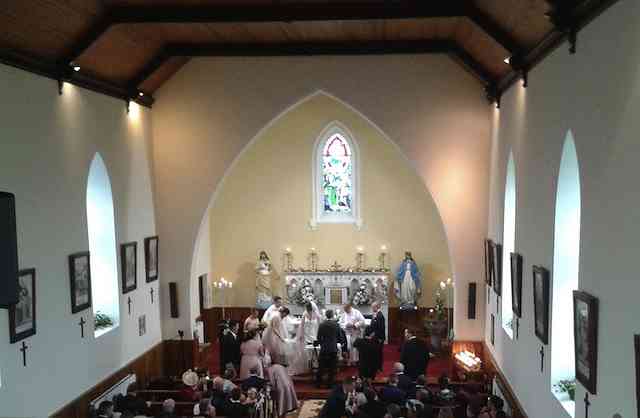 アイルランド 結婚式 教会