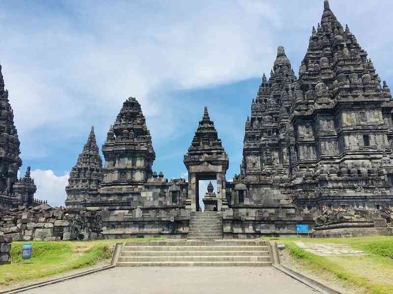 インドネシア プランバナン寺院群