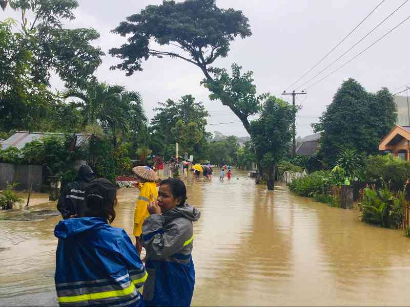 インドネシア 洪水
