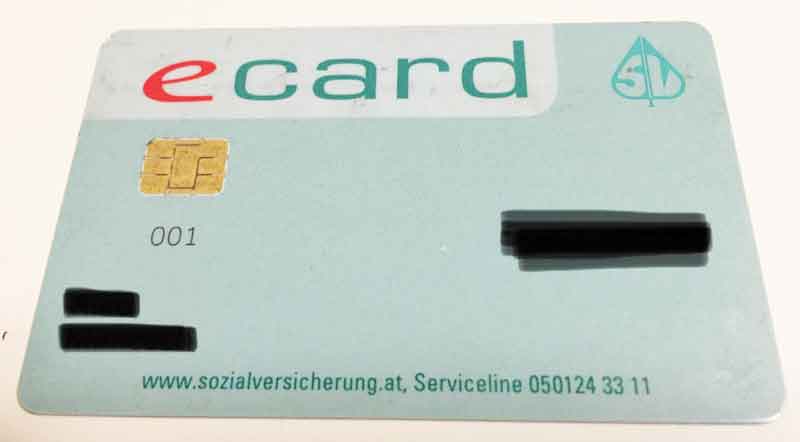 e-Karte／e-card。一人一枚保持
