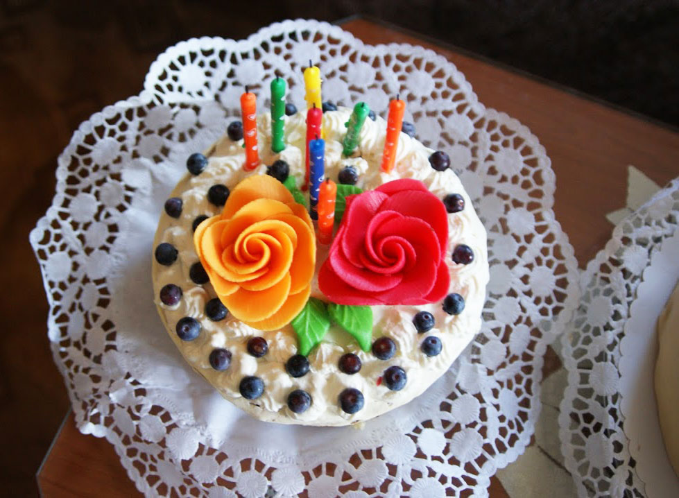手作りの誕生日ケーキ