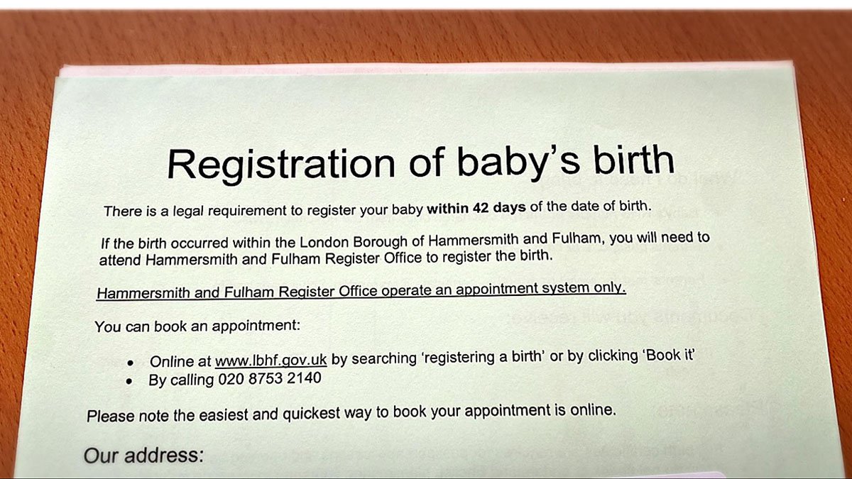 イギリス出生届け（Birth Certificate)